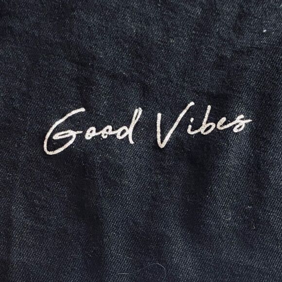 Good Vibes Baby Tee Soft Stretch Sustainable Cotton Streetwear Oversized - Picture 2 of 12